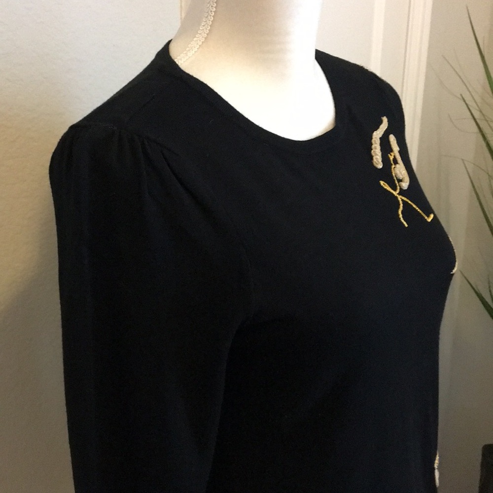 Chico’s Fine Gauge Knit Crewneck Pullover Sweater in Black w Gold Appliqué - Picture 5 of 10